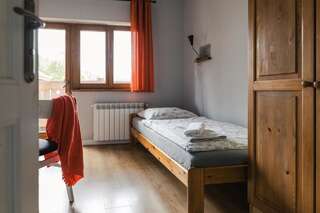 Отели типа «постель и завтрак» Gościniec Rajec Райча Двухместный номер с 2 отдельными кроватями и балконом-1